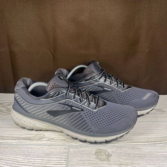 Brooks Ghost Men’s 11.5 Grey Running Shoes - Picture 1 of 10